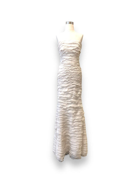 Rent : Peter Langner - Strapless Wedding Mermaid Gown